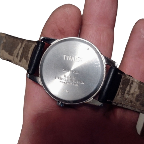 Nostalgic Timex Easy Reader 35mm Indigo Backlit Dial, Timepiece - Picture 5 of 8